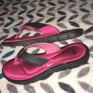 COPY - Nike ultra comfort thong sandals